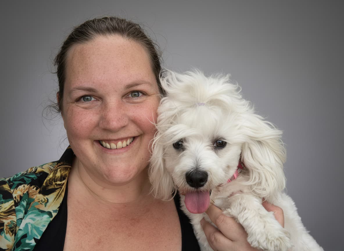 dog-care expert, Samantha Michaels